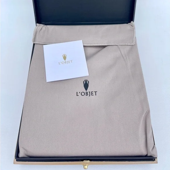 L'Objet 24K Gold 4x6 Leopard Print Picture Frame - Picture 4 of 5